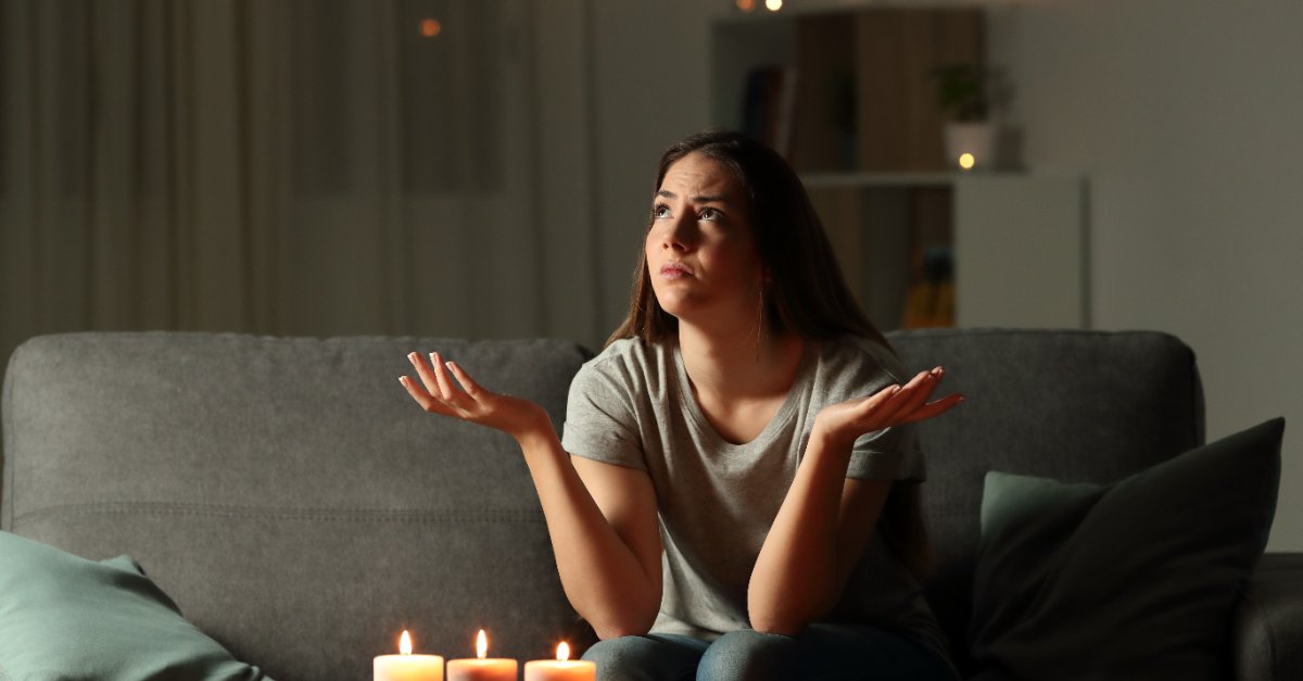 woman-wondering-what-to-do-during-power-a-outage